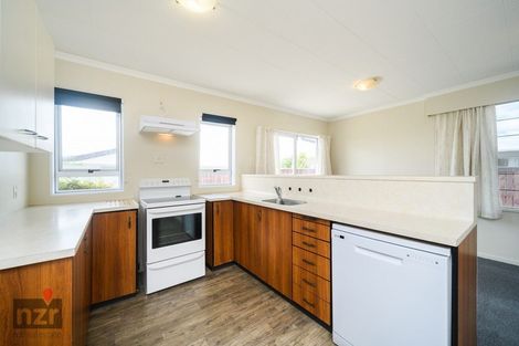 Photo of property in 6 Oban Place, Awapuni, Palmerston North, 4412