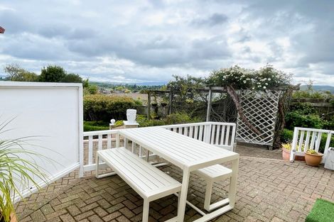 Photo of property in 9 Cobbe Place, Pomare, Rotorua, 3015