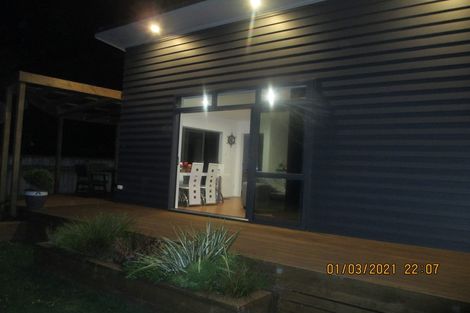 Photo of property in 2a Kennedy Street, Foxton Beach, Foxton, 4815