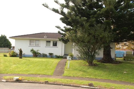 Photo of property in 7 Carver Place, Mangere East, Auckland, 2024