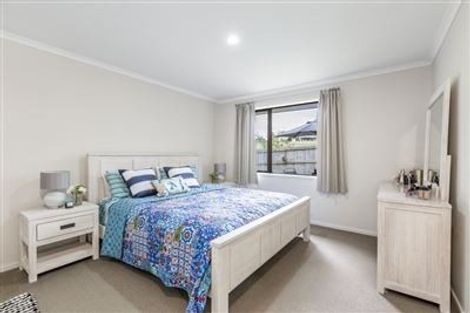 Photo of property in 21h Bonita Avenue, Stanmore Bay, Whangaparaoa, 0932