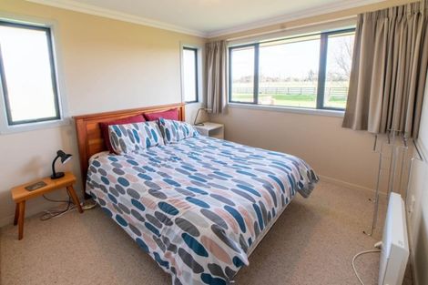 Photo of property in 339 Stoney Creek Road, Kelvin Grove, Palmerston North, 4470