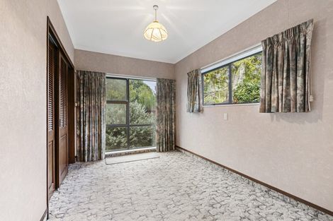 Photo of property in 11 Kellyville Heights, Merrilands, New Plymouth, 4312