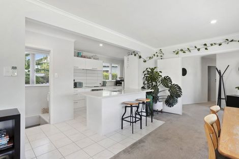 Photo of property in 11 Tahi Terrace, Glen Eden, Auckland, 0602