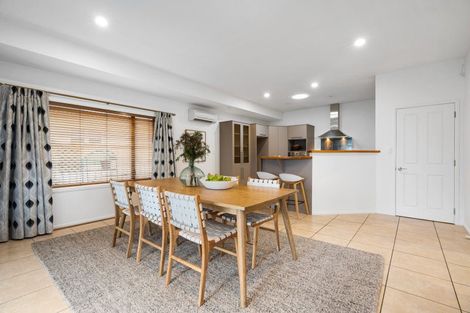 Photo of property in 1 Russell Robertson Drive, Havelock North, 4130