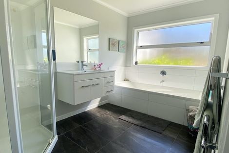 Photo of property in 15 Sika Avenue, Feilding, 4775