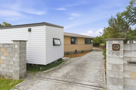 Photo of property in 49 Walton Road, Paraparaumu Beach, Paraparaumu, 5032