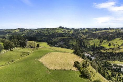 Photo of property in 1 Takapari Road, Pohangina, Ashhurst, 4884