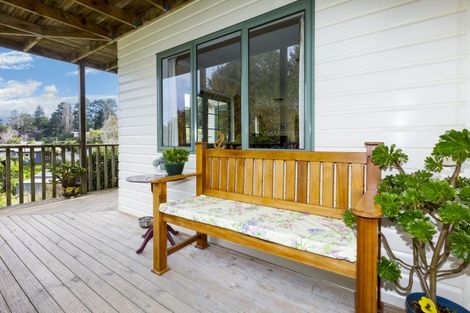 Photo of property in 20a Norana Road, Maoribank, Upper Hutt, 5018