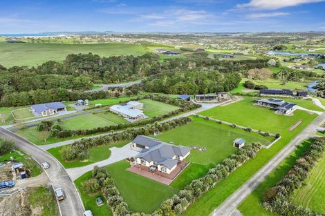 Photo of property in 15 Woodleigh Lane, Mangawhai, 0573