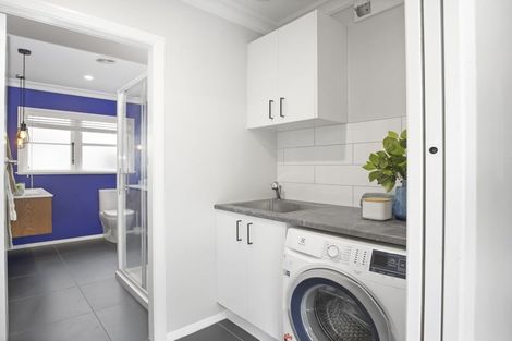 Photo of property in 73 Kohekohe Road, Waikanae, 5036