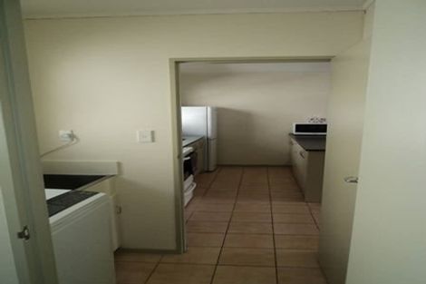 Photo of property in 2/328 Mount Eden Road, Mount Eden, Auckland, 1024