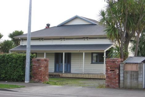 Photo of property in 415 College Street, Hokowhitu, Palmerston North, 4410