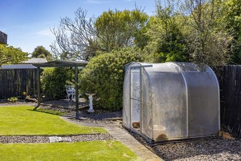 Photo of property in 44 Holland Drive, Kaiapoi, 7630
