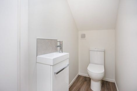 Photo of property in 43 Bourke Street, Palmerston North, 4410