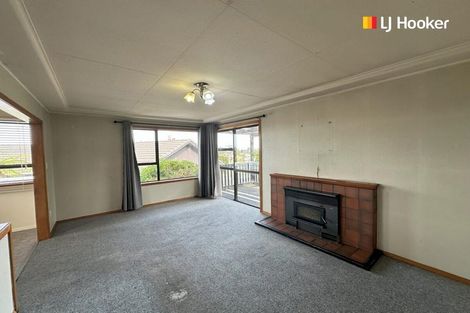 Photo of property in 6 Stephen Street, Halfway Bush, Dunedin, 9010