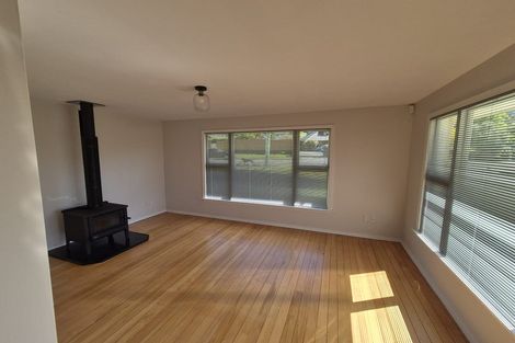 Photo of property in 2 Lucienne Place, Hillsborough, Christchurch, 8022