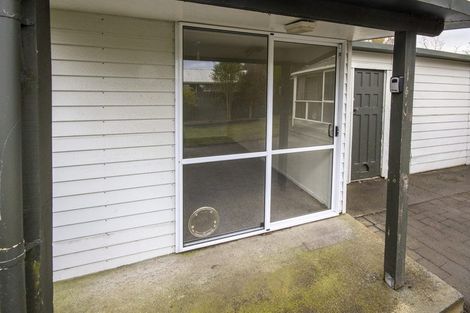 Photo of property in 14 Tralee Place, Bishopdale, Christchurch, 8053
