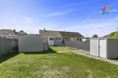 Photo of property in 15 Watkins Grove, Taita, Lower Hutt, 5011