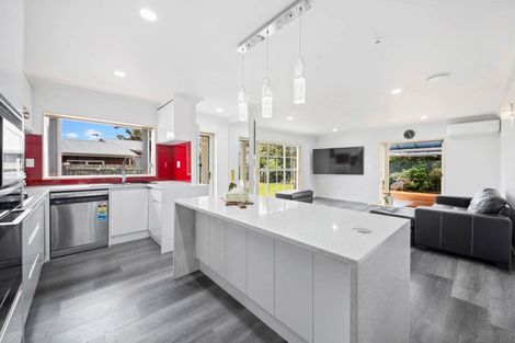 Photo of property in 2/35 Jellicoe Road, Manurewa, Auckland, 2102