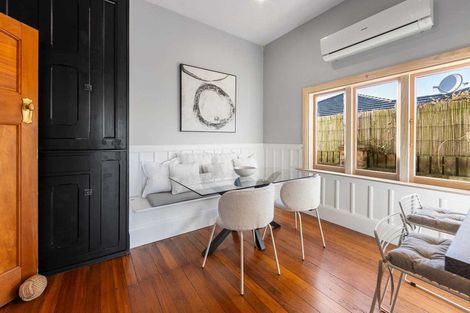 Photo of property in 47 Waltham Road, Sydenham, Christchurch, 8023