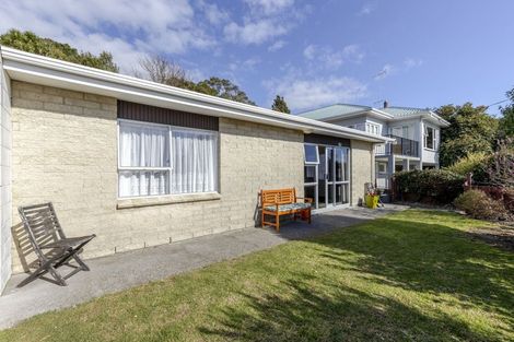 Photo of property in 85 Fulford Street, New Plymouth, 4310