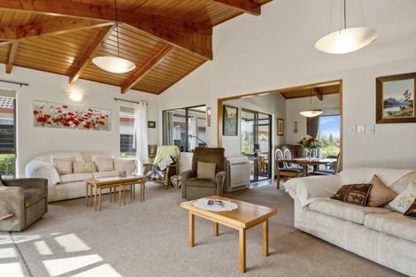 Photo of property in 54 Links View Drive, Omokoroa, 3114