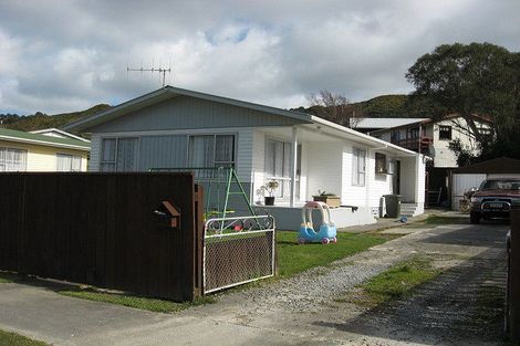 Photo of property in 283 Wellington Road, Wainuiomata, Lower Hutt, 5014