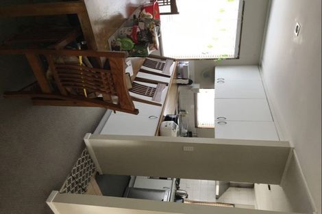 Photo of property in 2/18 Clovelly Road, Bucklands Beach, Auckland, 2012