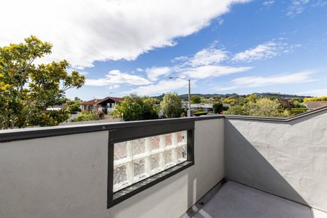 Photo of property in 2 Everest Avenue, Havelock North, 4130
