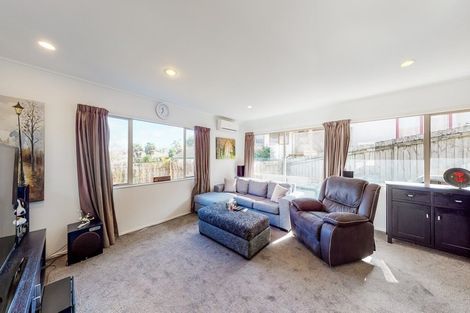 Photo of property in 3/692 Whangaparaoa Road, Stanmore Bay, Whangaparaoa, 0932