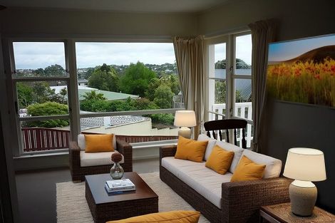 Photo of property in 19 Rodney Street, Howick, Auckland, 2014