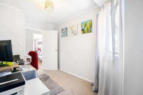 Photo of property in 106 Spinella Drive, Bayview, Auckland, 0629