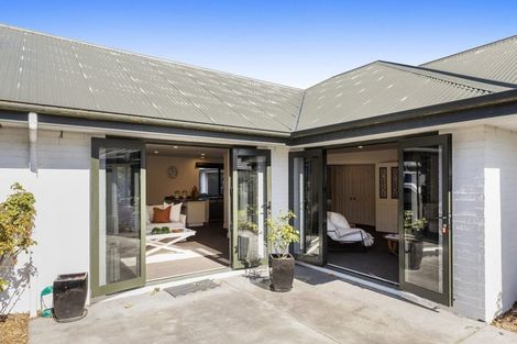 Photo of property in 17 Glencullen Drive, Casebrook, Christchurch, 8051
