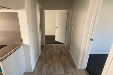 Photo of property in 40a-b Belt Road, Moturoa, New Plymouth, 4310