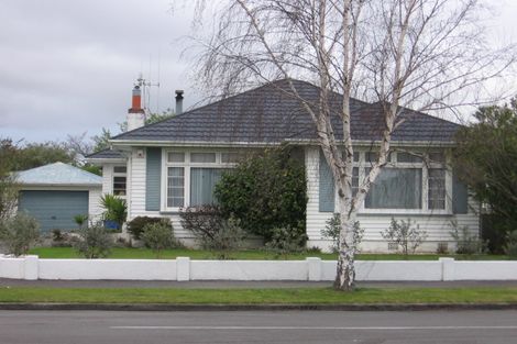 Photo of property in 28 Winston Avenue, Hokowhitu, Palmerston North, 4410