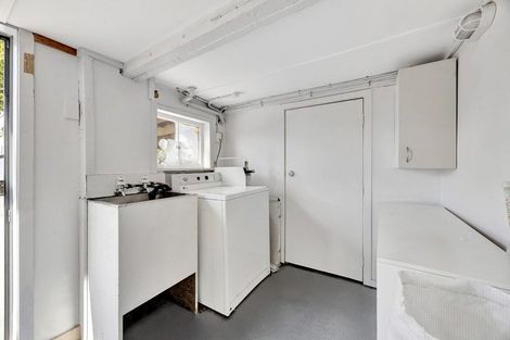 Photo of property in 87 Lake Road, Frankton, Hamilton, 3204