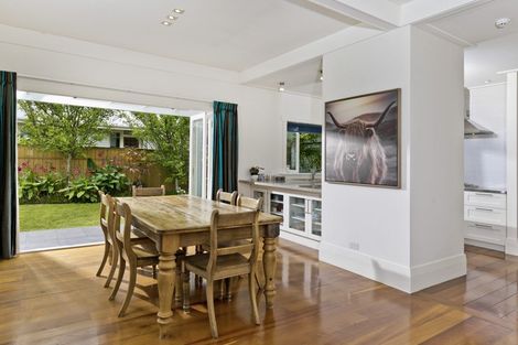 Photo of property in 3 Macky Avenue, Devonport, Auckland, 0624