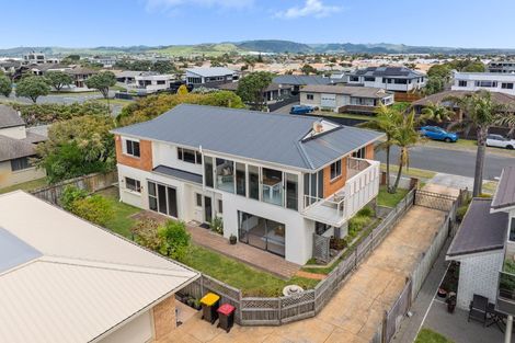 Photo of property in 439 Oceanbeach Road, Mount Maunganui, 3116