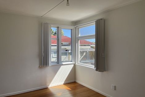 Photo of property in 1 Elphinstone Avenue, Wesley, Auckland, 1041