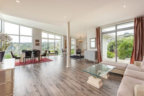 Photo of property in 2 Redcliffs View Lane, Redcliffs, Christchurch, 8081