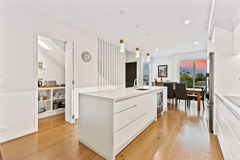 Photo of property in 6 Catalina Bay Drive, Hobsonville, Auckland, 0616