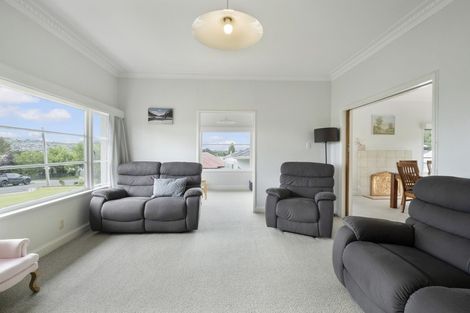 Photo of property in 38 Carlton Road, Pukekohe, 2120