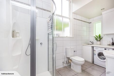 Photo of property in 267 Tinakori Road, Thorndon, Wellington, 6011