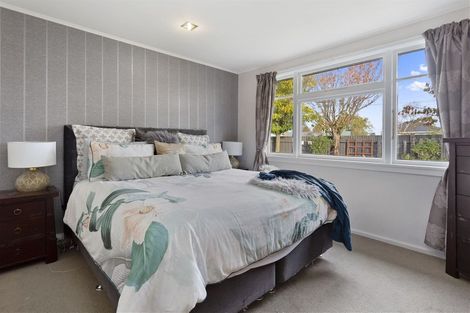 Photo of property in 98 Northcote Road, Northcote, Christchurch, 8052