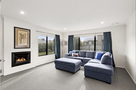Photo of property in 28 Lochnagar Drive, Lake Hayes, Queenstown, 9304