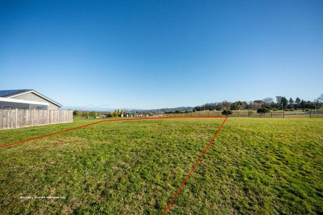Photo of property in 62 Huka Heights Drive, Rangatira Park, Taupo, 3330