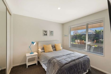 Photo of property in 73 Sequoia Way, Rangiora, 7400