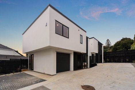 Photo of property in 3 Lonsdale Street, New Brighton, Christchurch, 8083