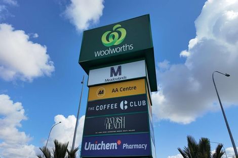 Photo of property in 1/50 Orangewood Drive, Northpark, Auckland, 2013